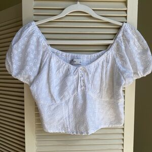 Hollister white Eyelet Puff Sleeve cropped fitted Top